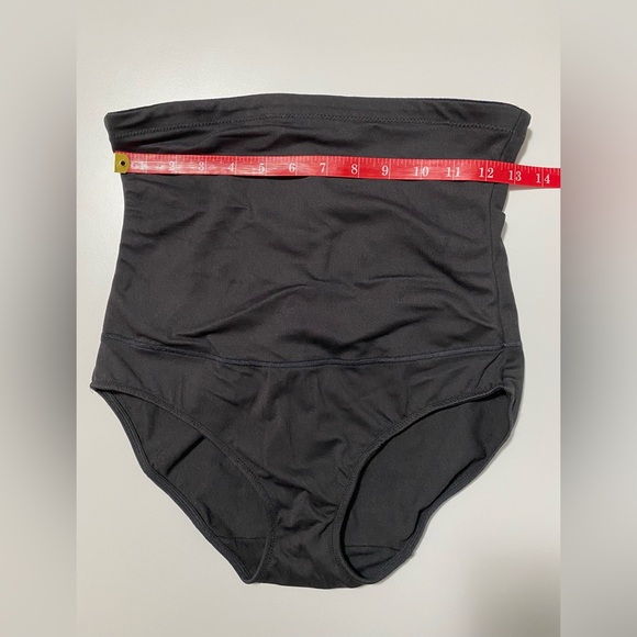 Maidenform High Waisted Tummy Control Brief - Picture 11 of 14